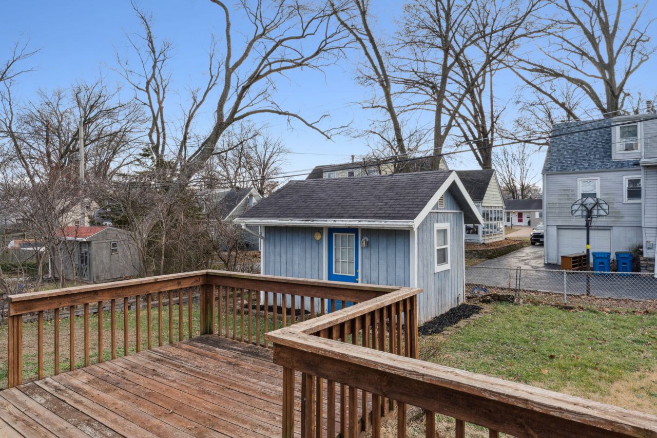 6900 Foxcroft Drive St. Louis Missouri Exterior