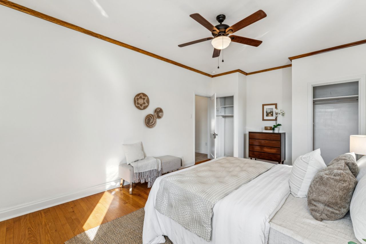 4426 Beethoven St. Louis