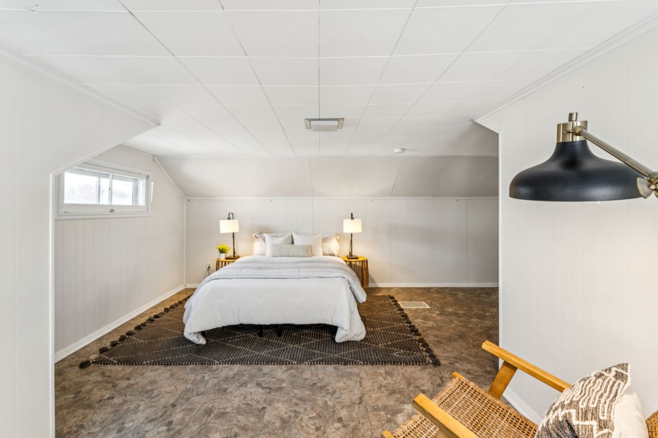 4426 Beethoven St. Louis