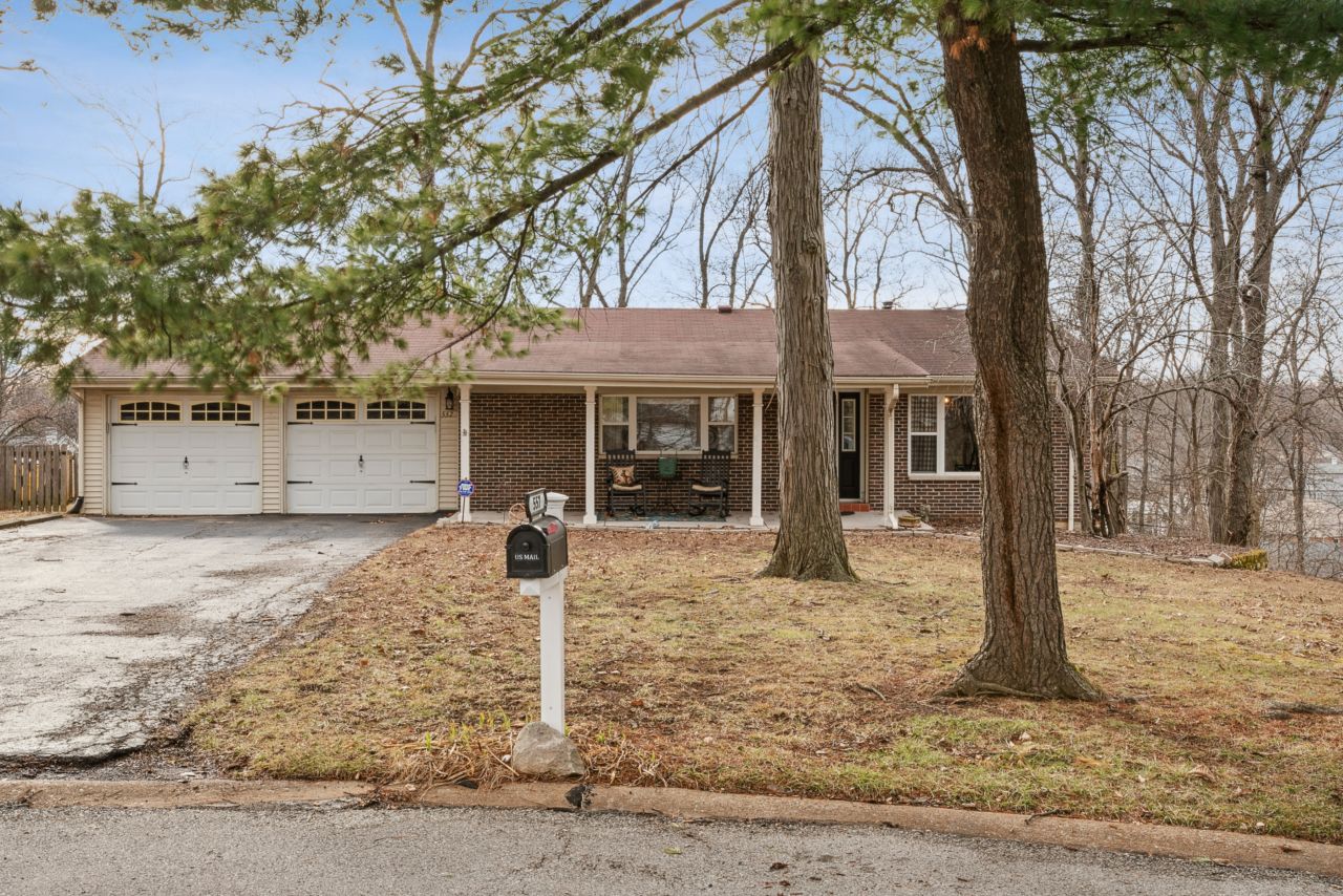 557 Happy Court Ballwin