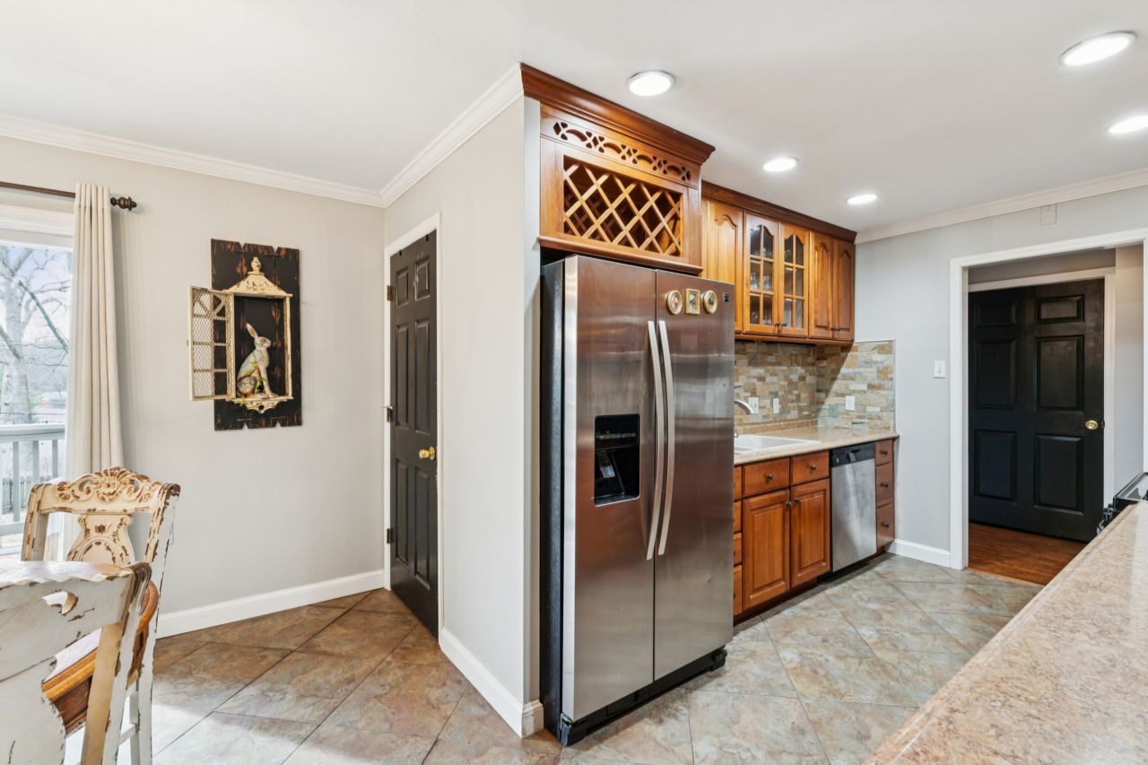 557 Happy Court Ballwin