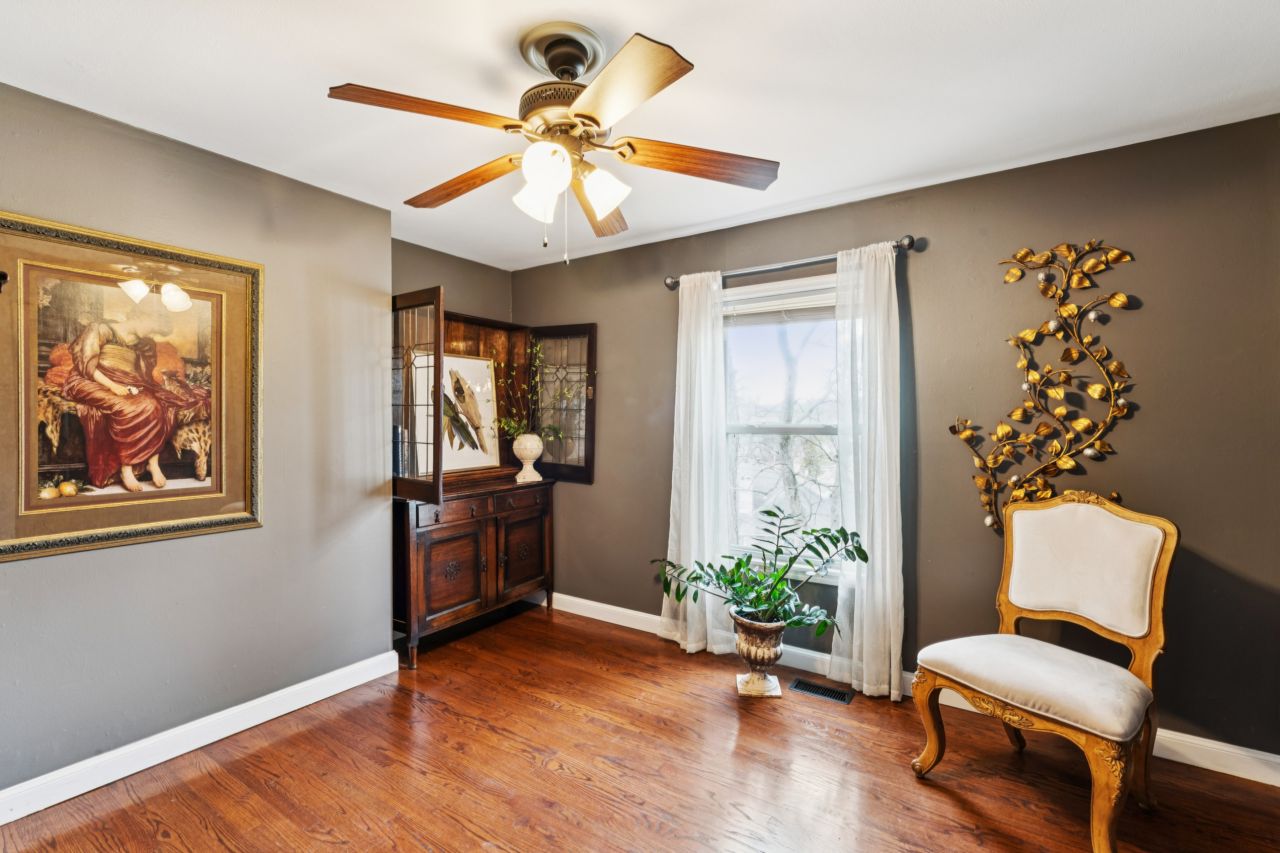 557 Happy Court Ballwin