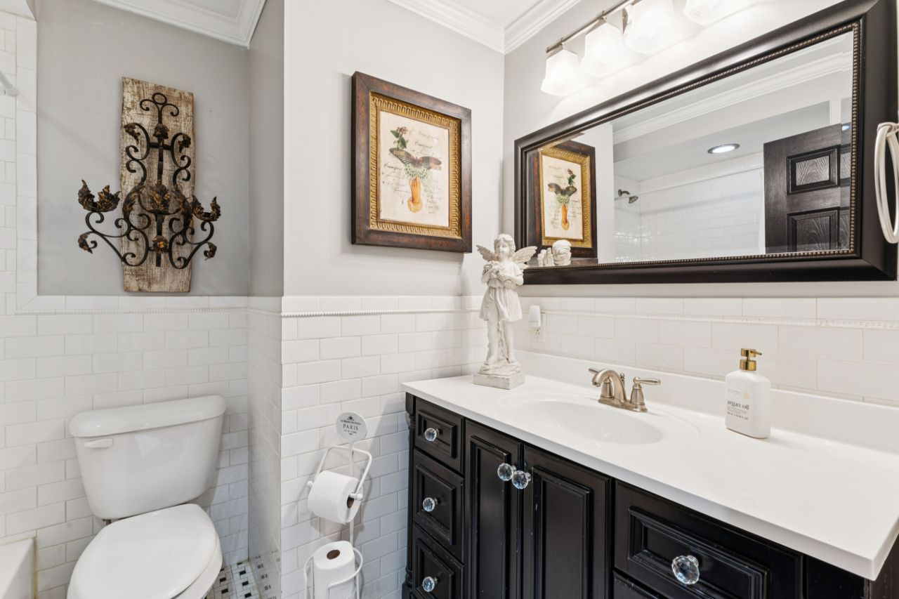 557 Happy Court Ballwin