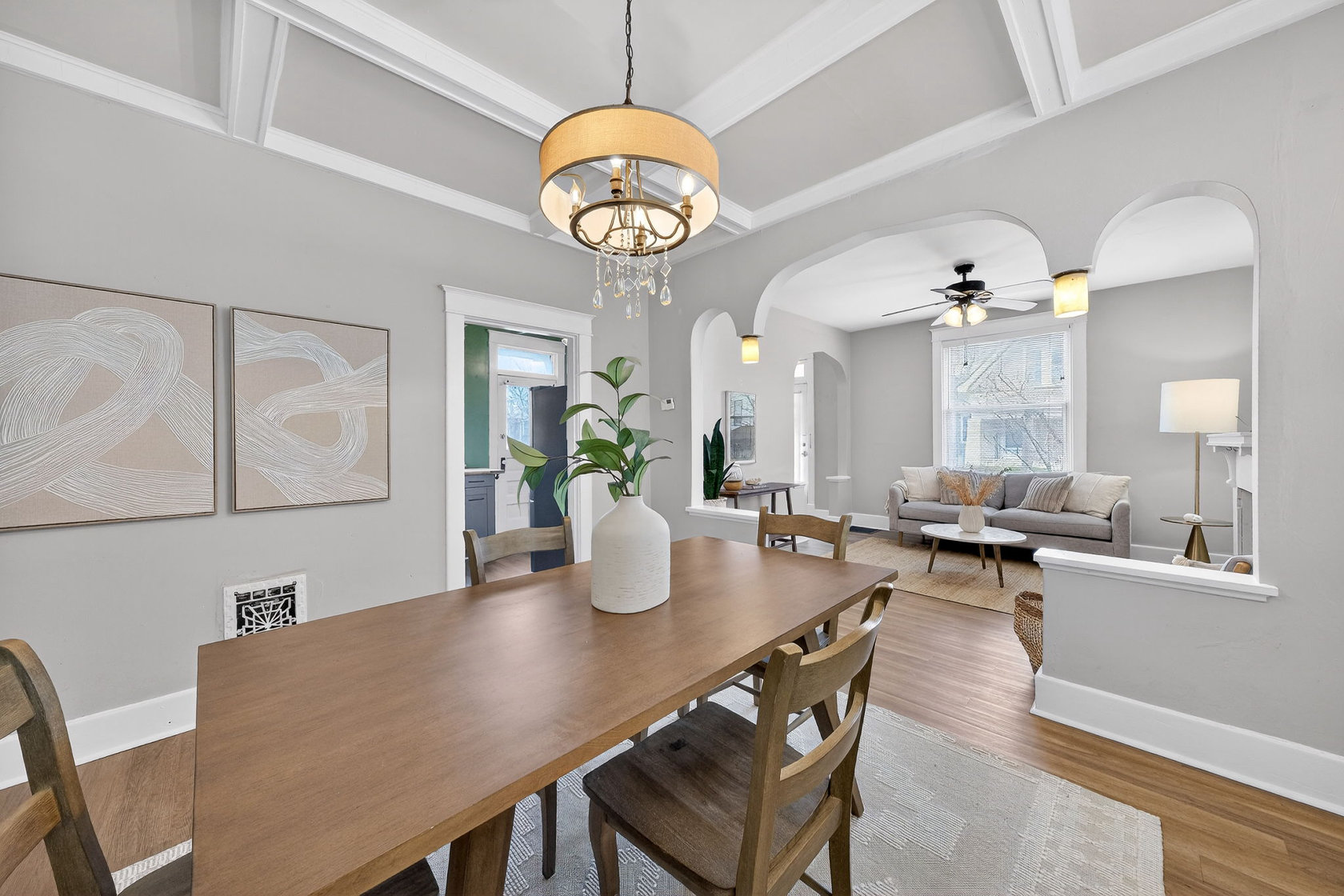 6758 Wise Avenue St. Louis