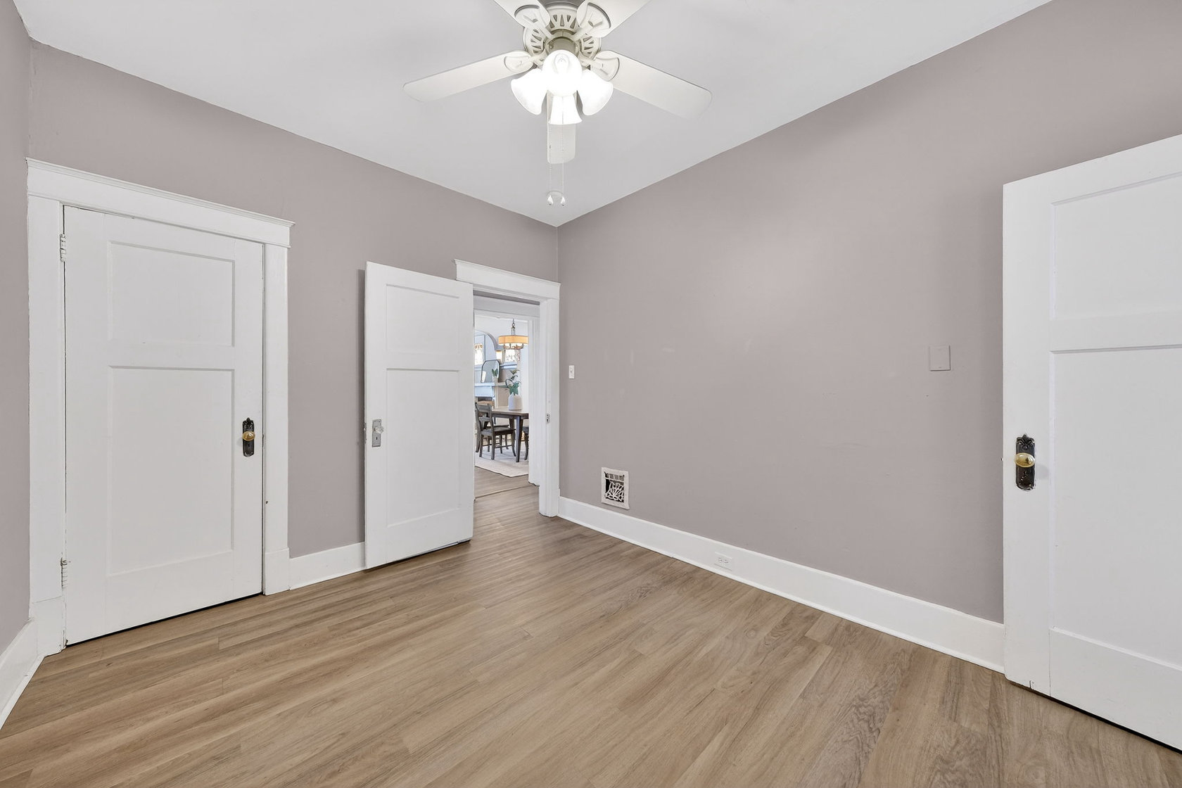 6758 Wise Avenue St. Louis