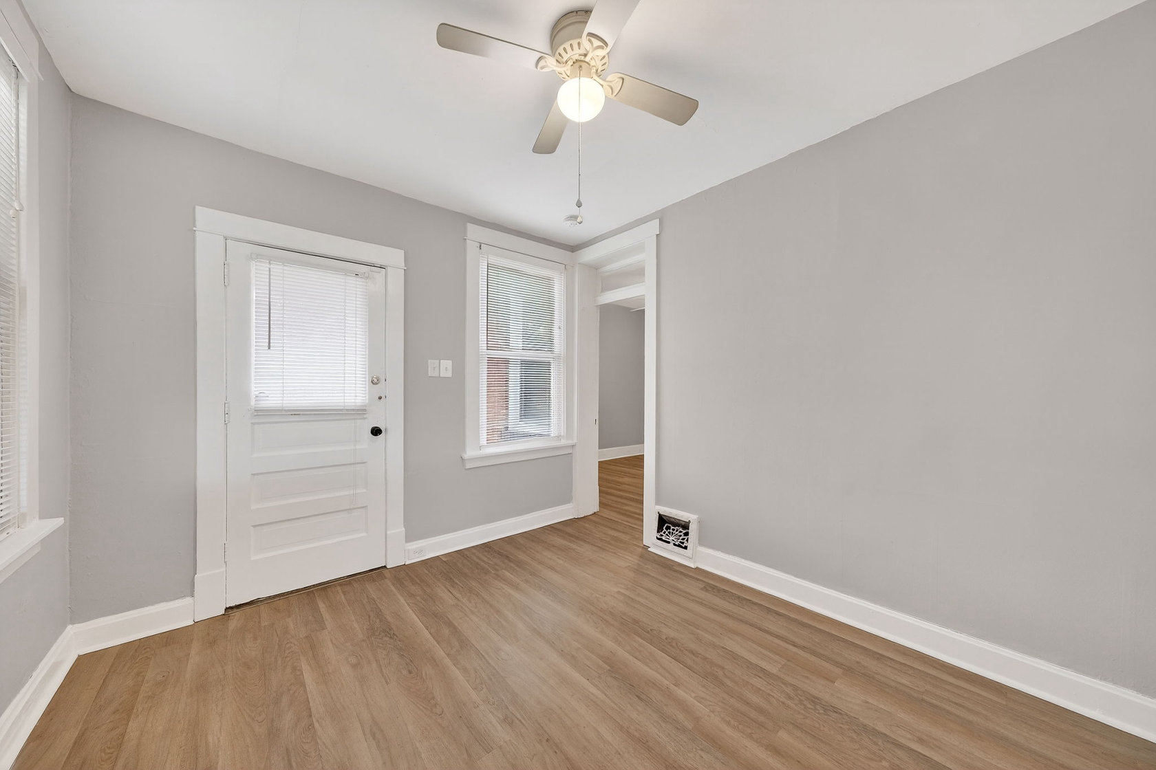 6758 Wise Avenue St. Louis