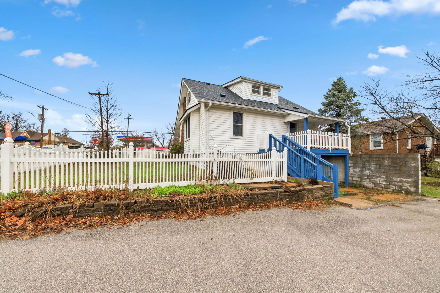 9726 Lackland Rd St. Louis Mo