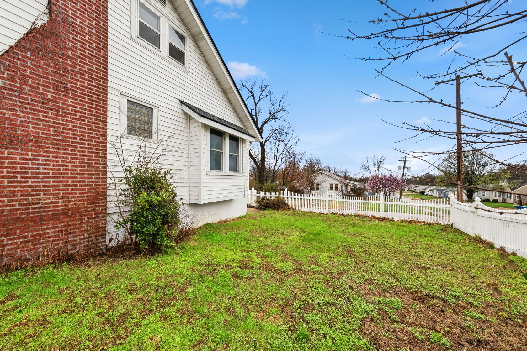 9726 Lackland Rd St. Louis Mo