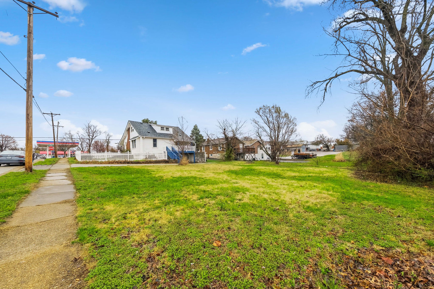 9726 Lackland Rd St. Louis Mo