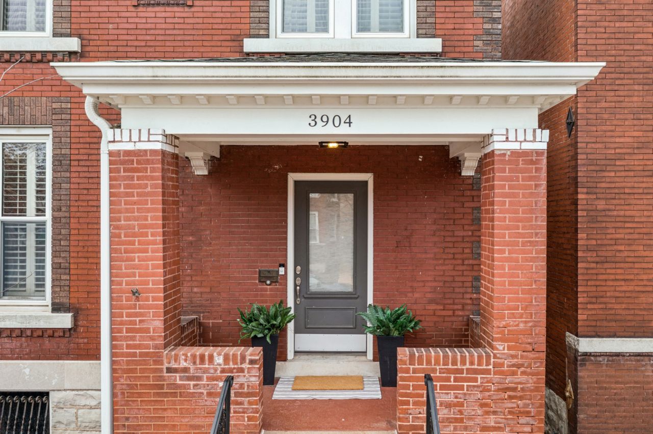 3904 Botanical in Shaw neighborhood of St. Louis