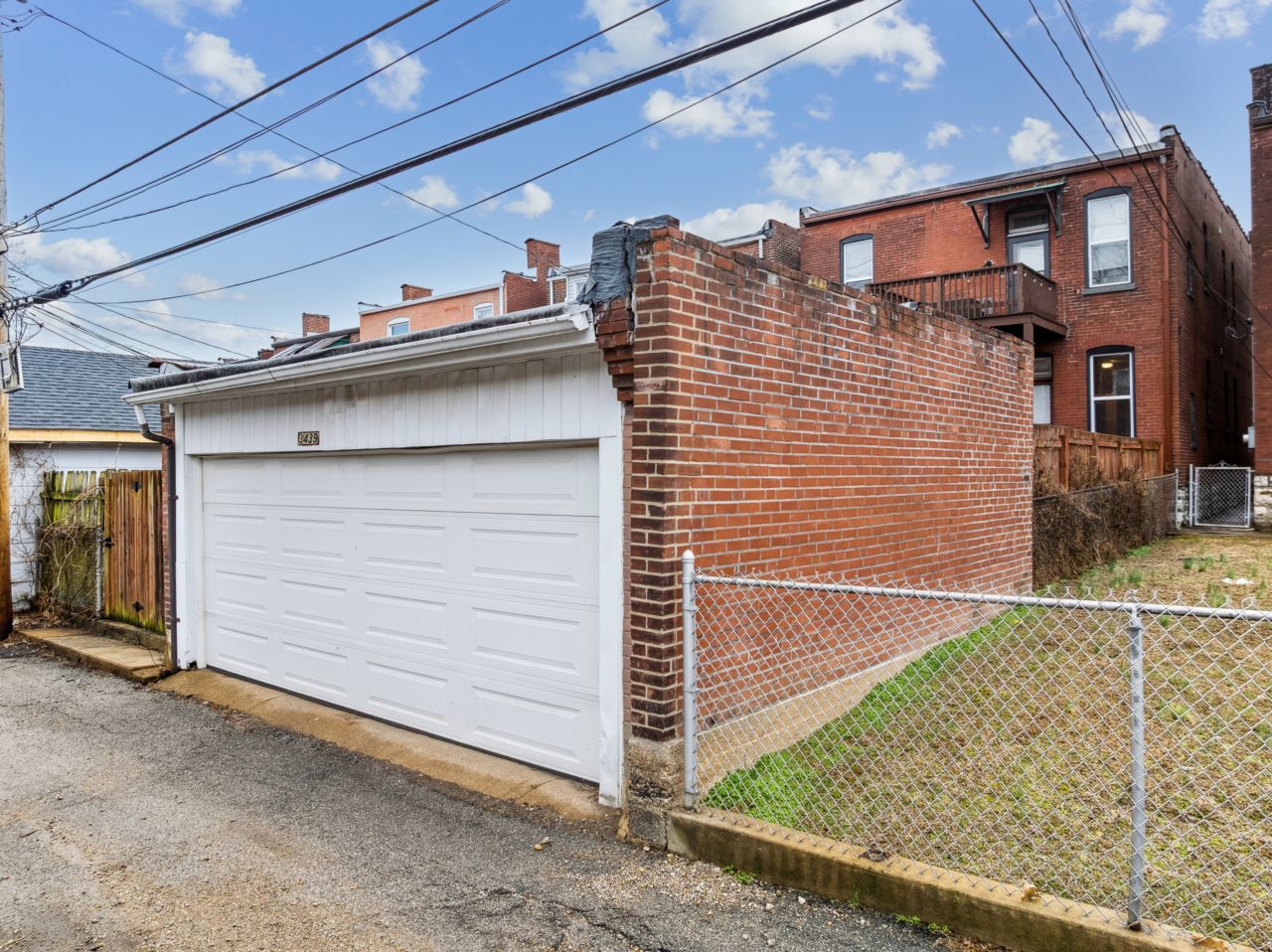 3439 Utah duplex st. louis