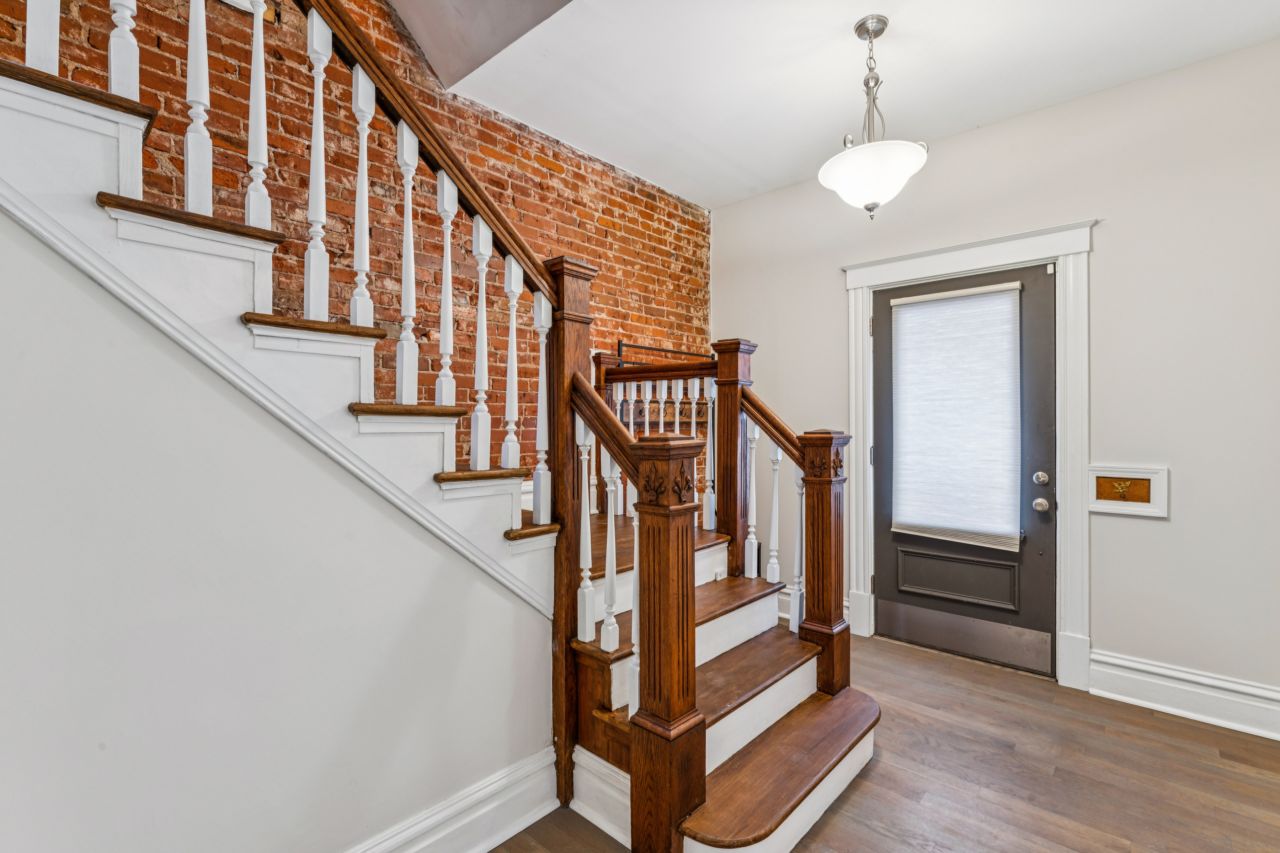 3904 Botanical in Shaw neighborhood of St. Louis