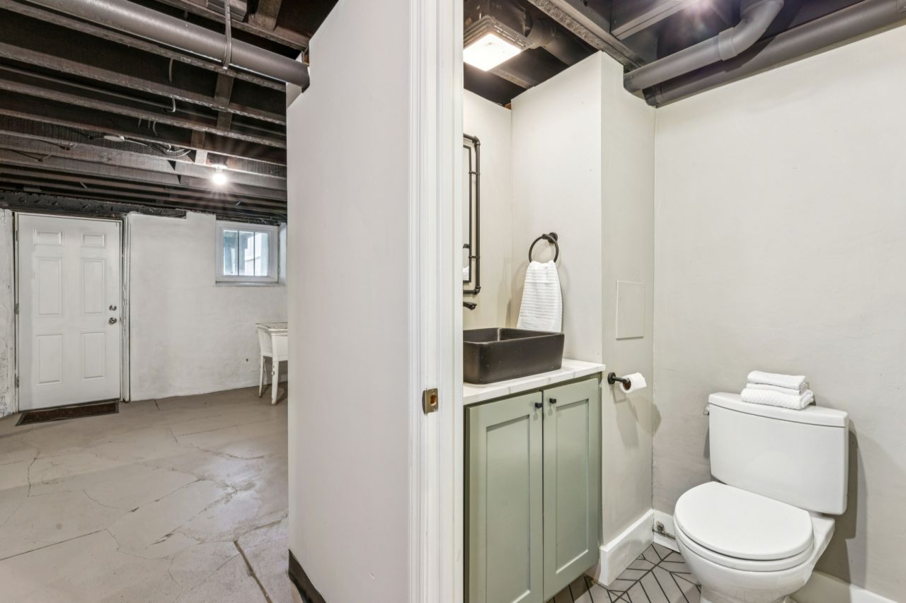 3904 Botanical in Shaw neighborhood of St. Louis