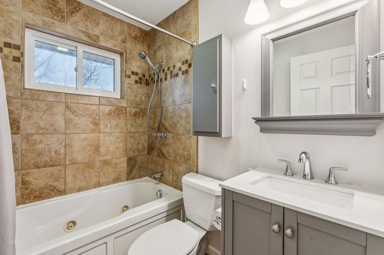 687 Green Forest Drive Fenton