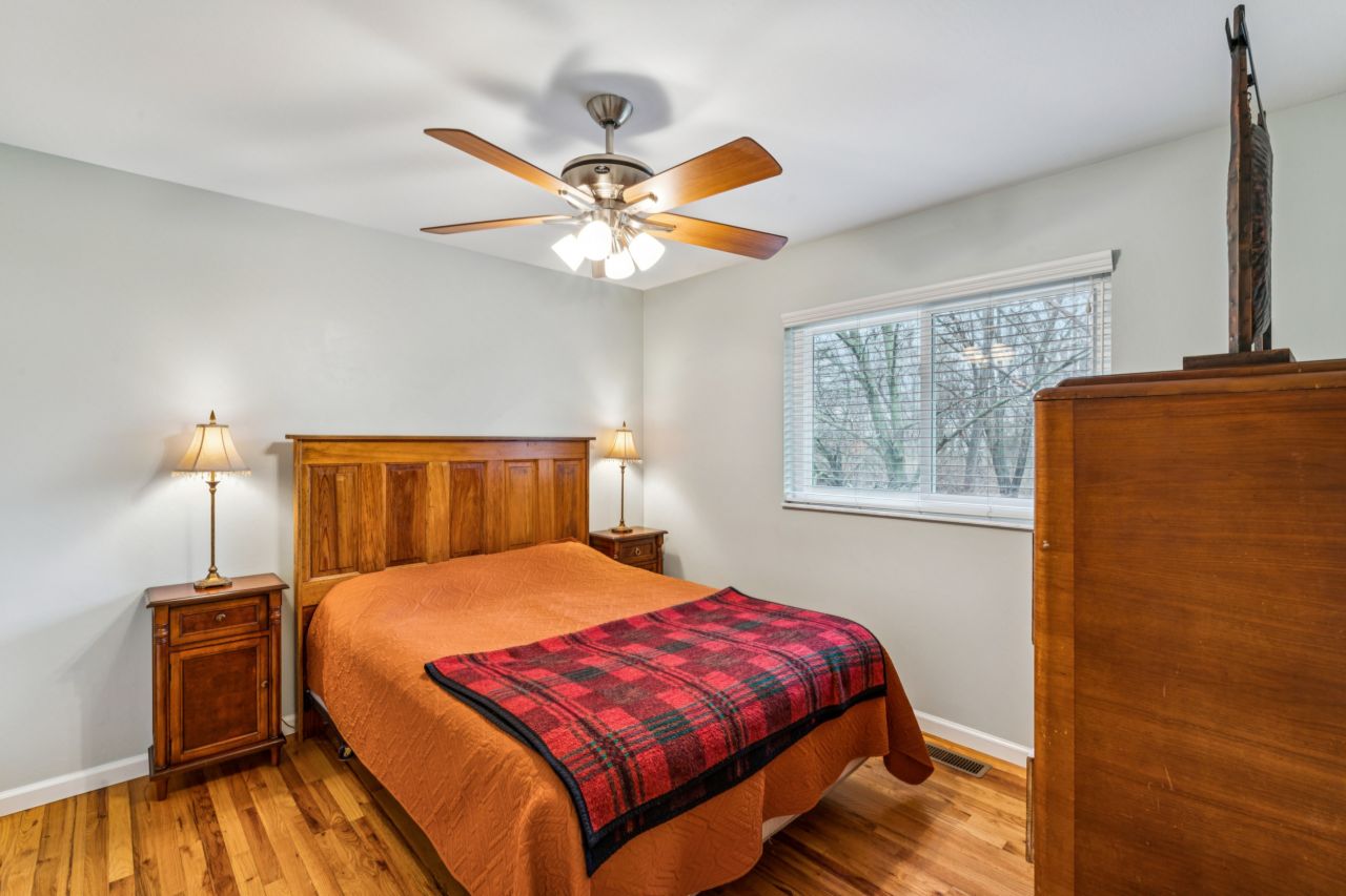 687 Green Forest Drive Fenton