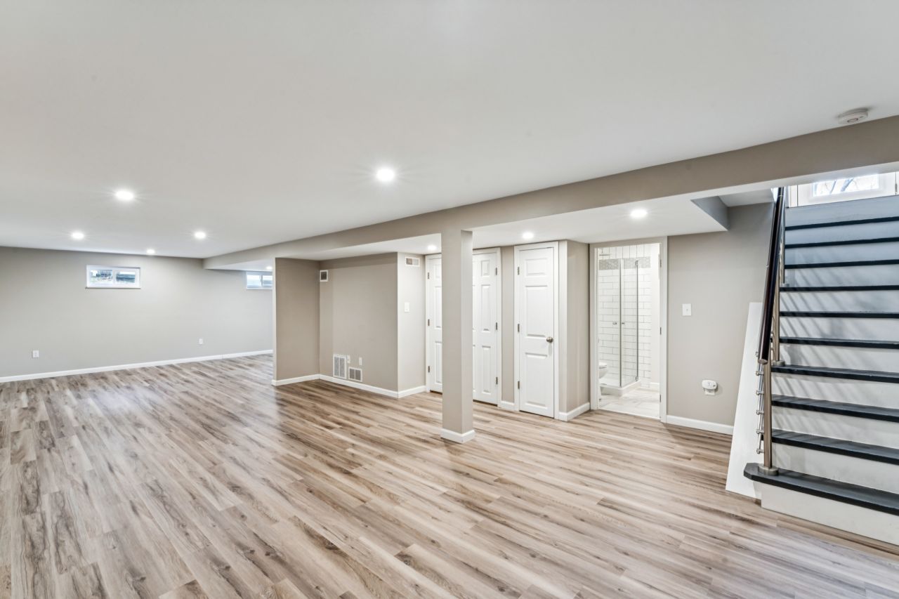 687 Green Forest Drive Fenton