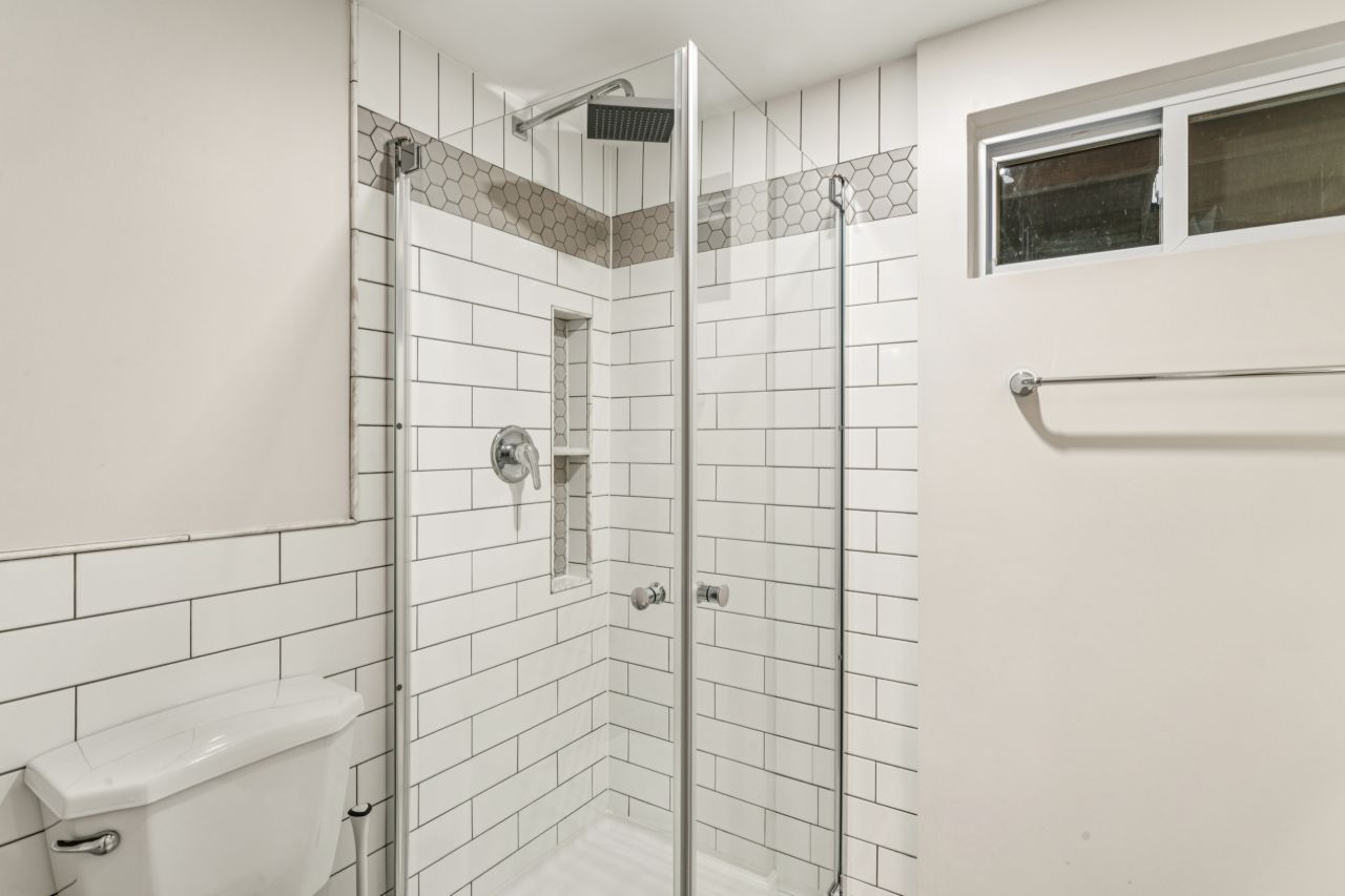 687 Green Forest Drive Fenton