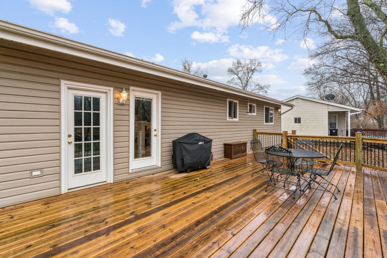 687 Green Forest Drive Fenton