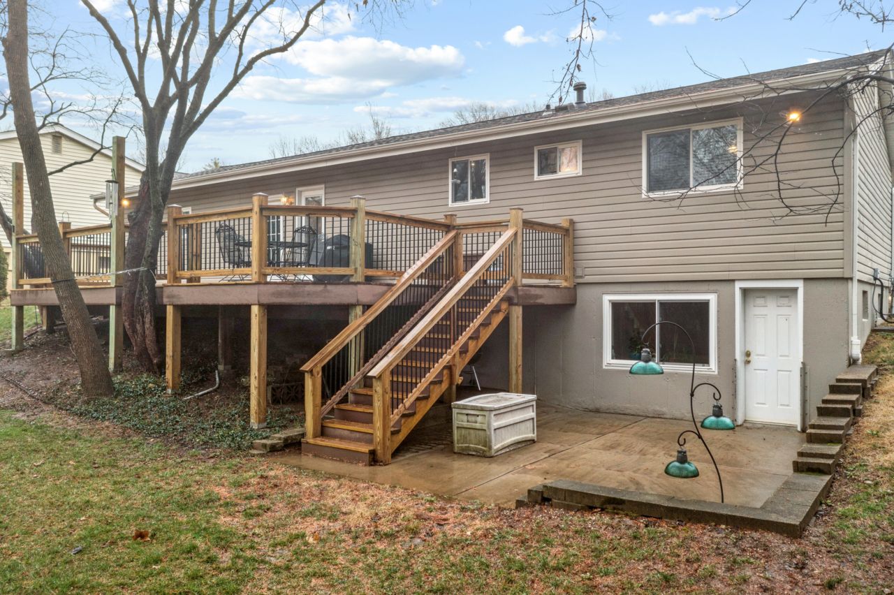 687 Green Forest Drive Fenton