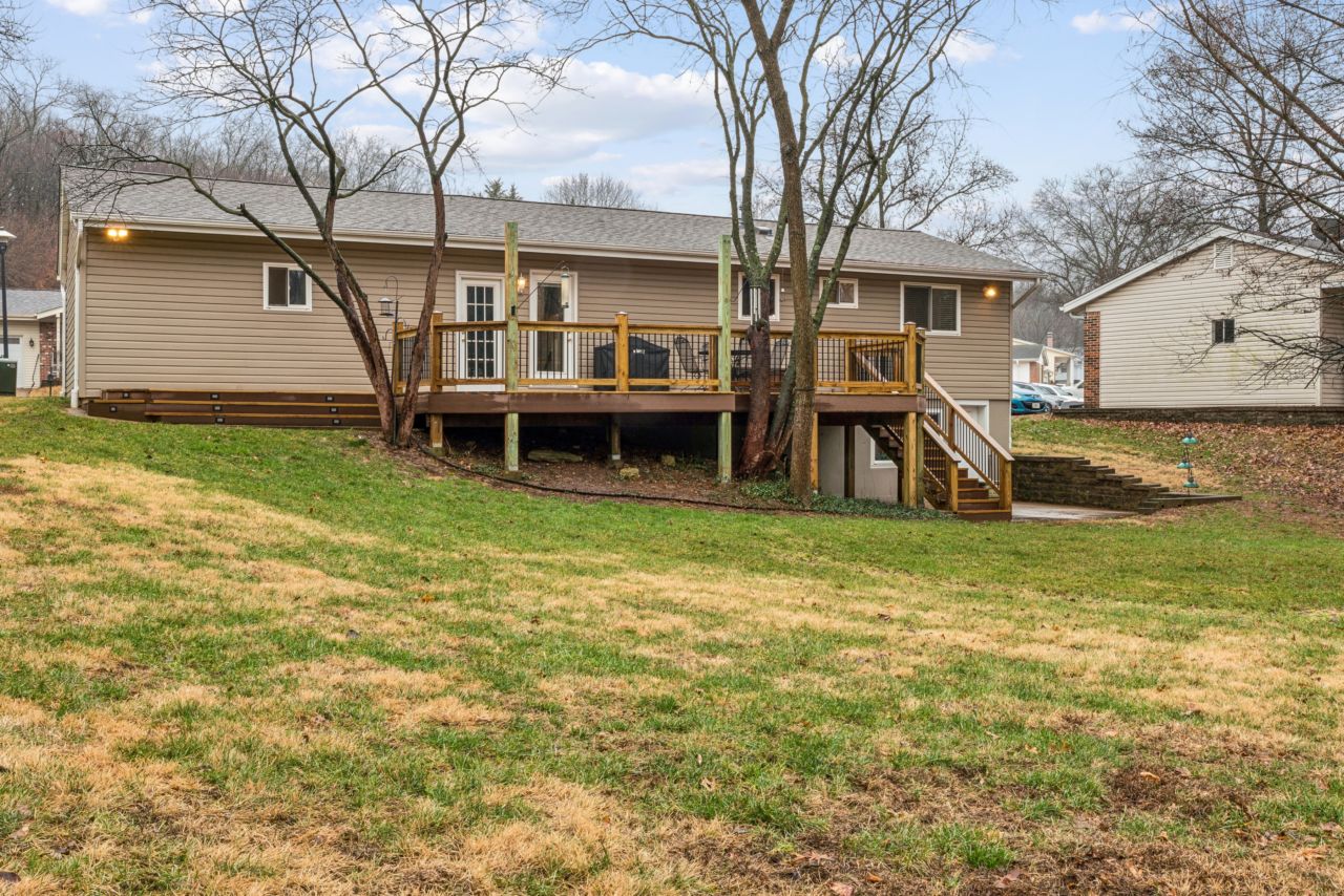 687 Green Forest Drive Fenton