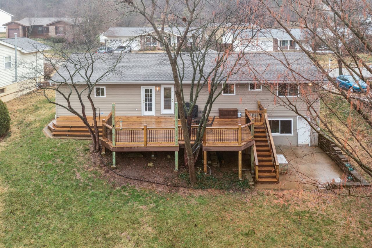 687 Green Forest Drive Fenton