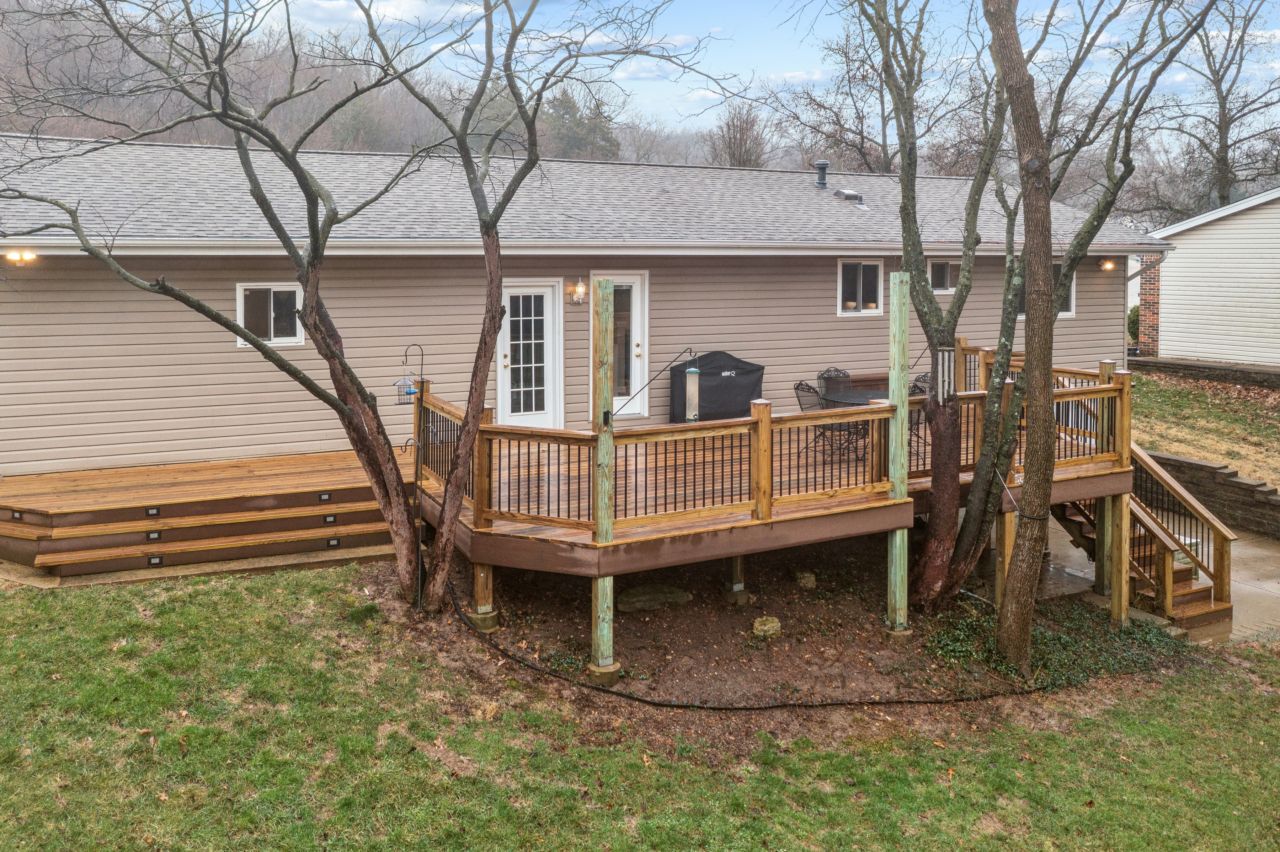 687 Green Forest Drive Fenton