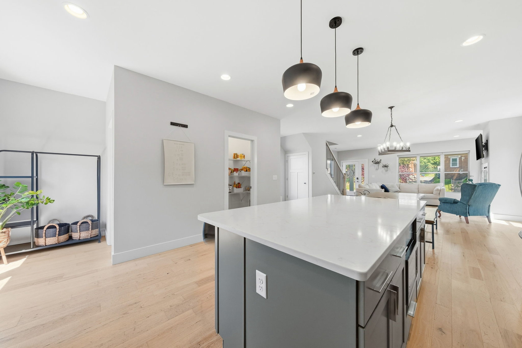 1119 Wilshire University City