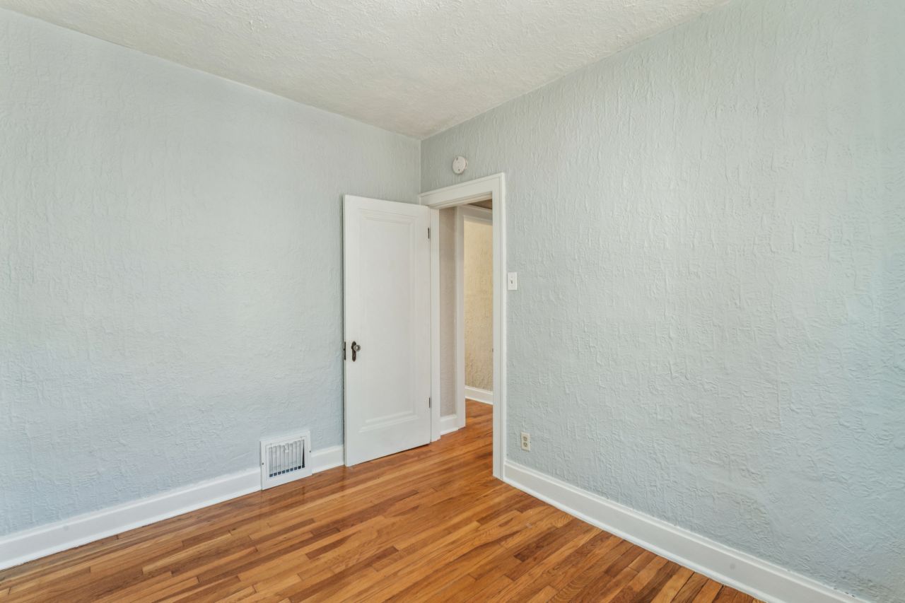 6412 Potomac Lindenwood Park St. Louis