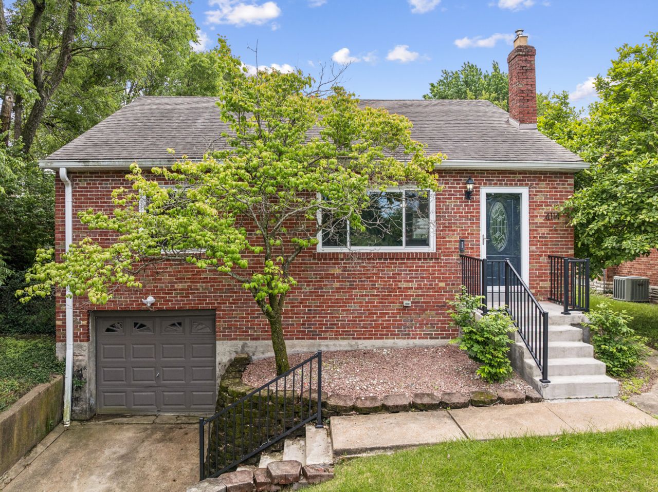 4114 McDonald Tower Grove South St. Louis