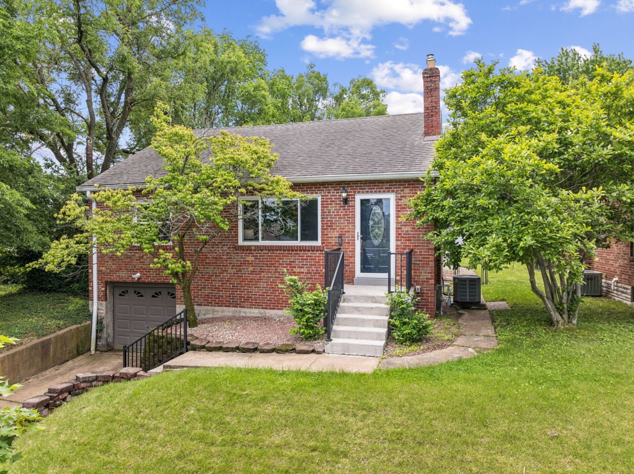 4114 McDonald Tower Grove South St. Louis