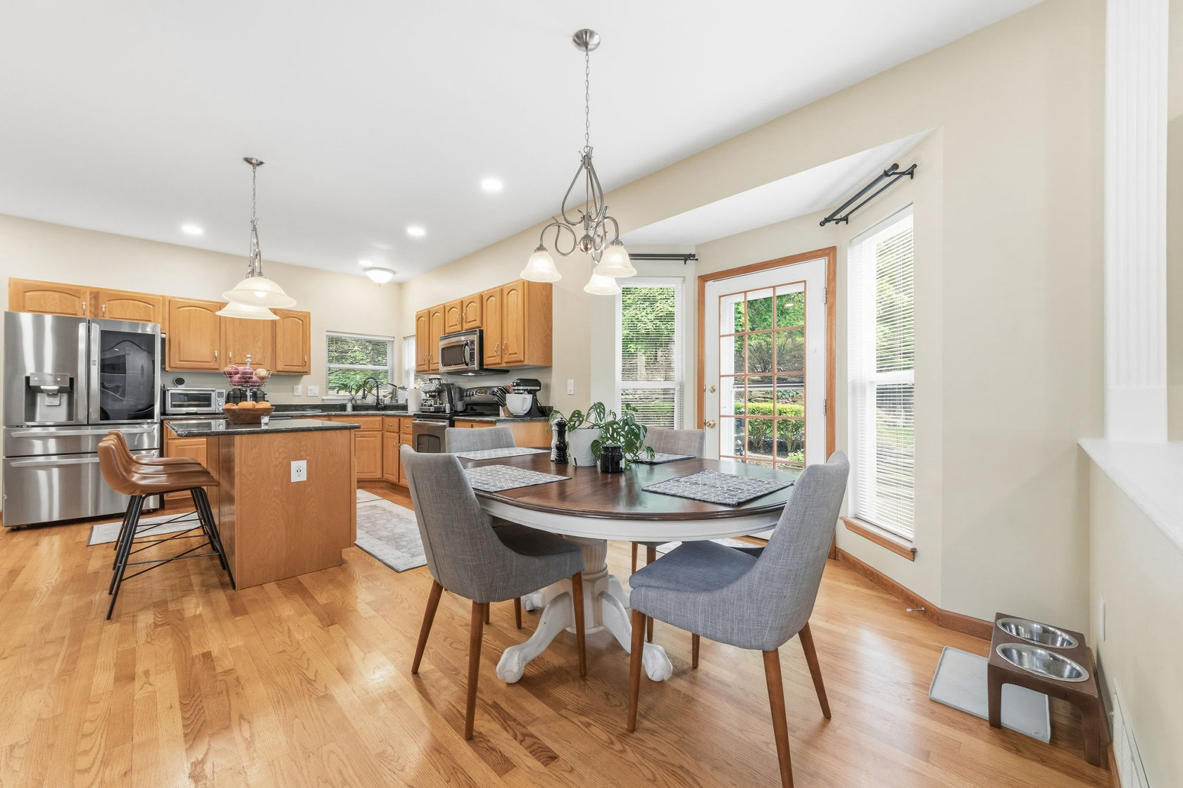 Interior 7204 Westfield Woods O'Fallon MO Dawn Griffin Group