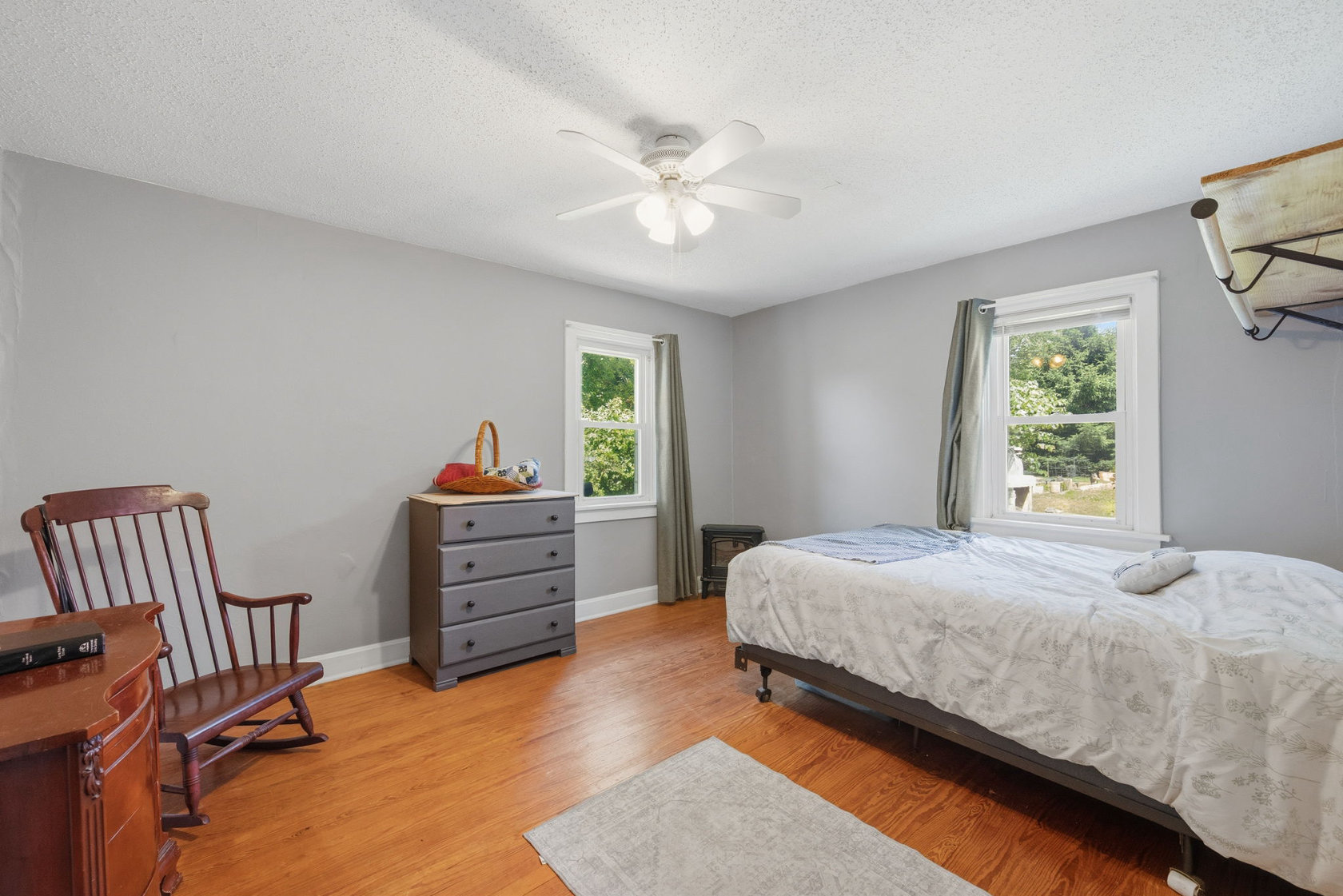 bedroom with natural light - 10411 Maddox Place St. Louis Missouri