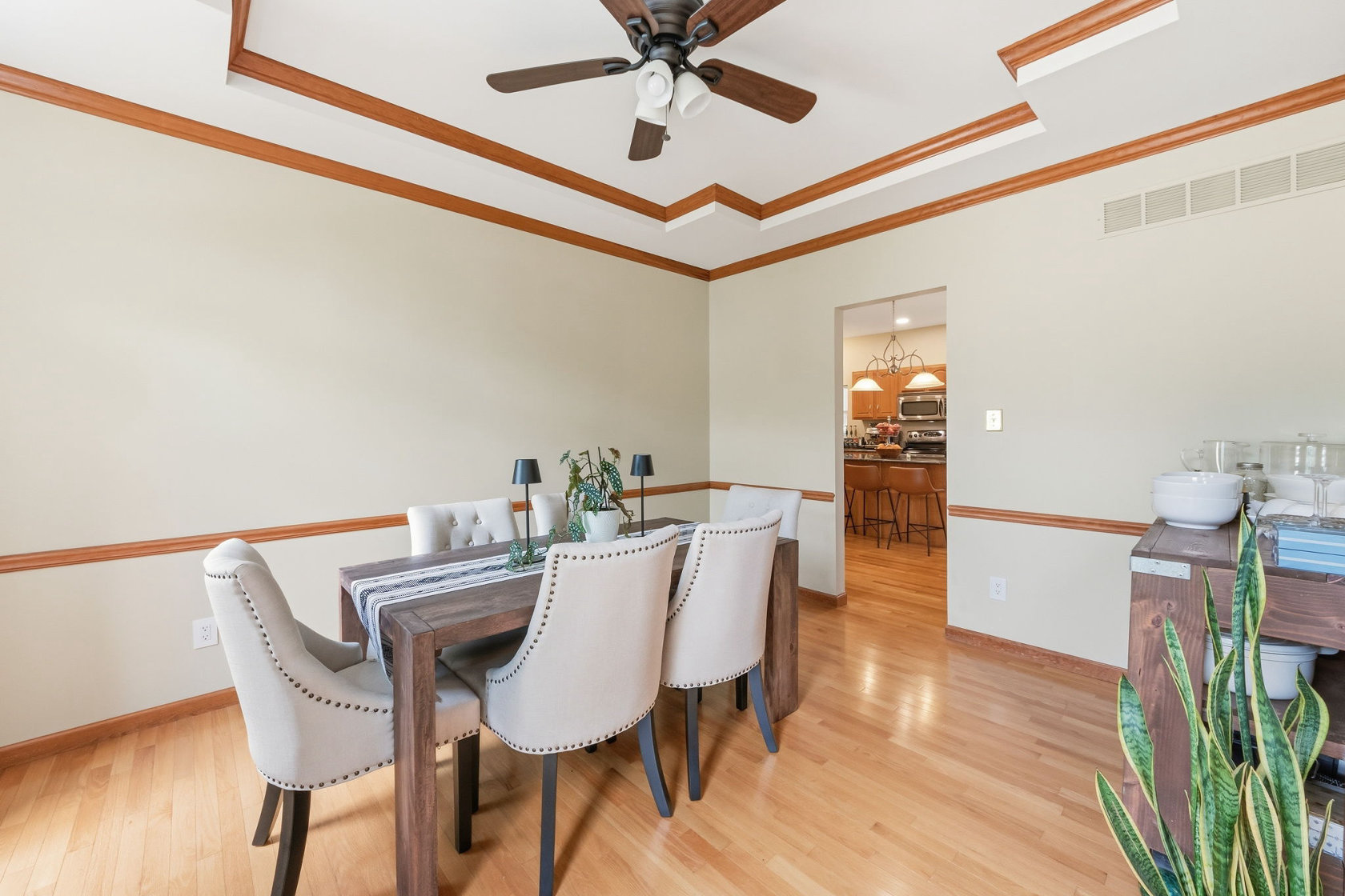 Interior 7204 Westfield Woods O'Fallon MO Dawn Griffin Group