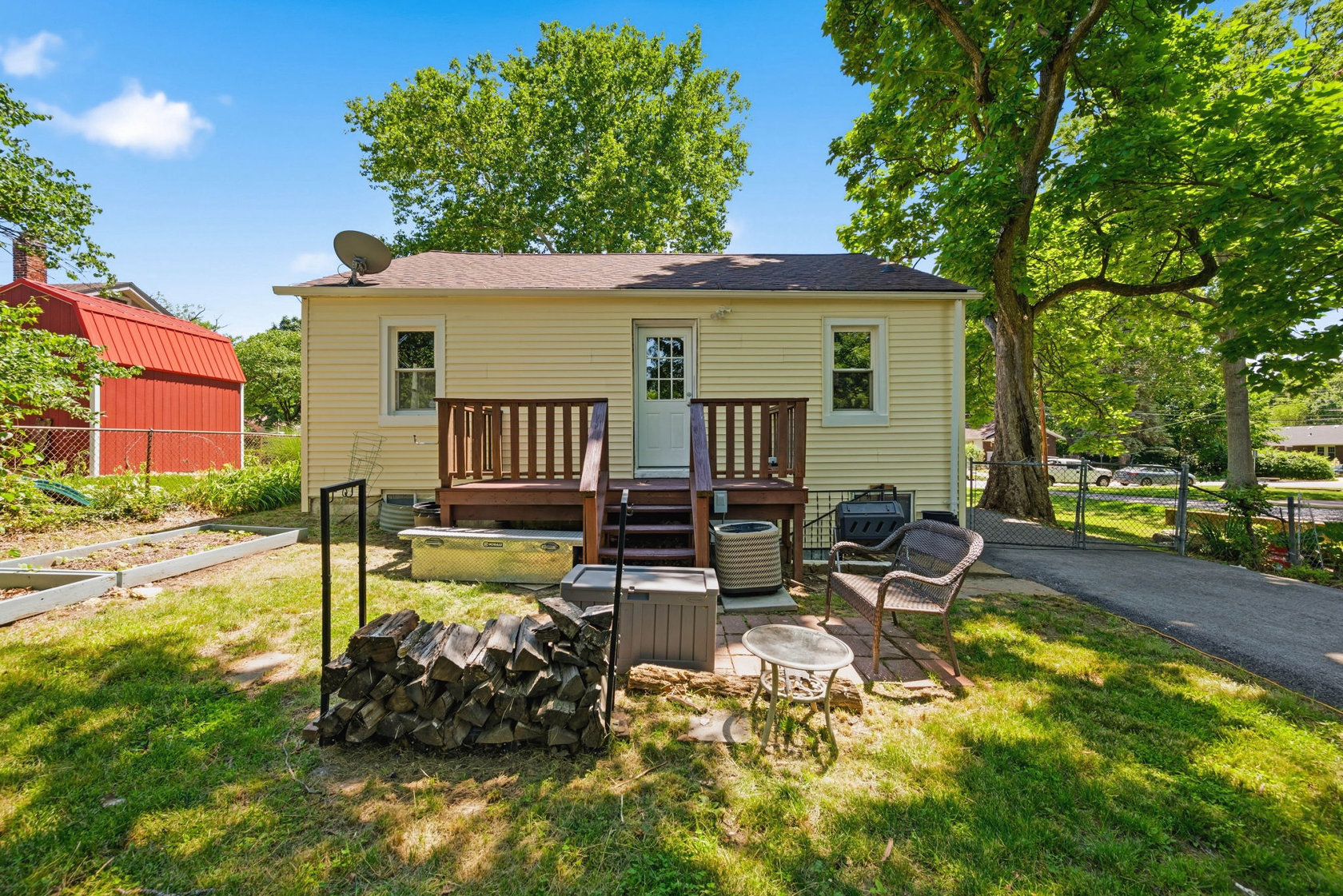 Backyard and deck 10411 Maddox Place St. Louis Missouri