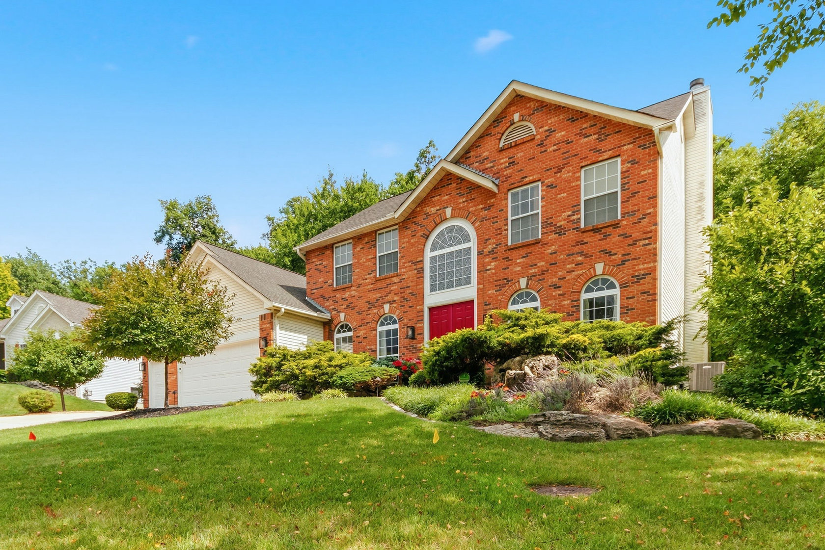 Stately traditional home for sale 7204 Westfield Woods O'Fallon MO Dawn Griffin Group