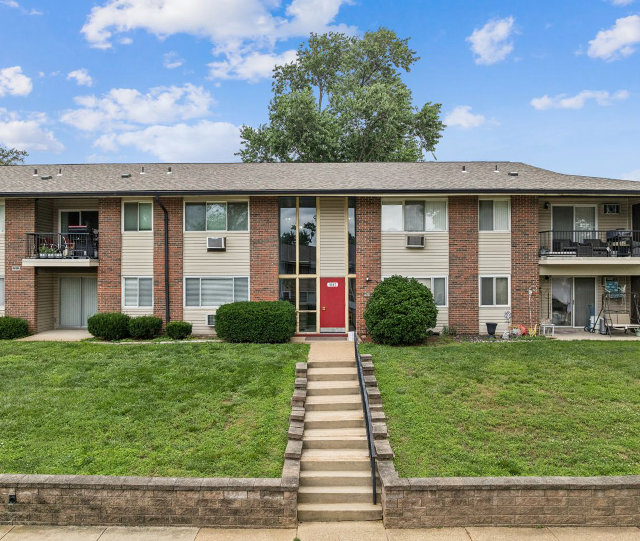 9047 Villaridge Ct. Unit F