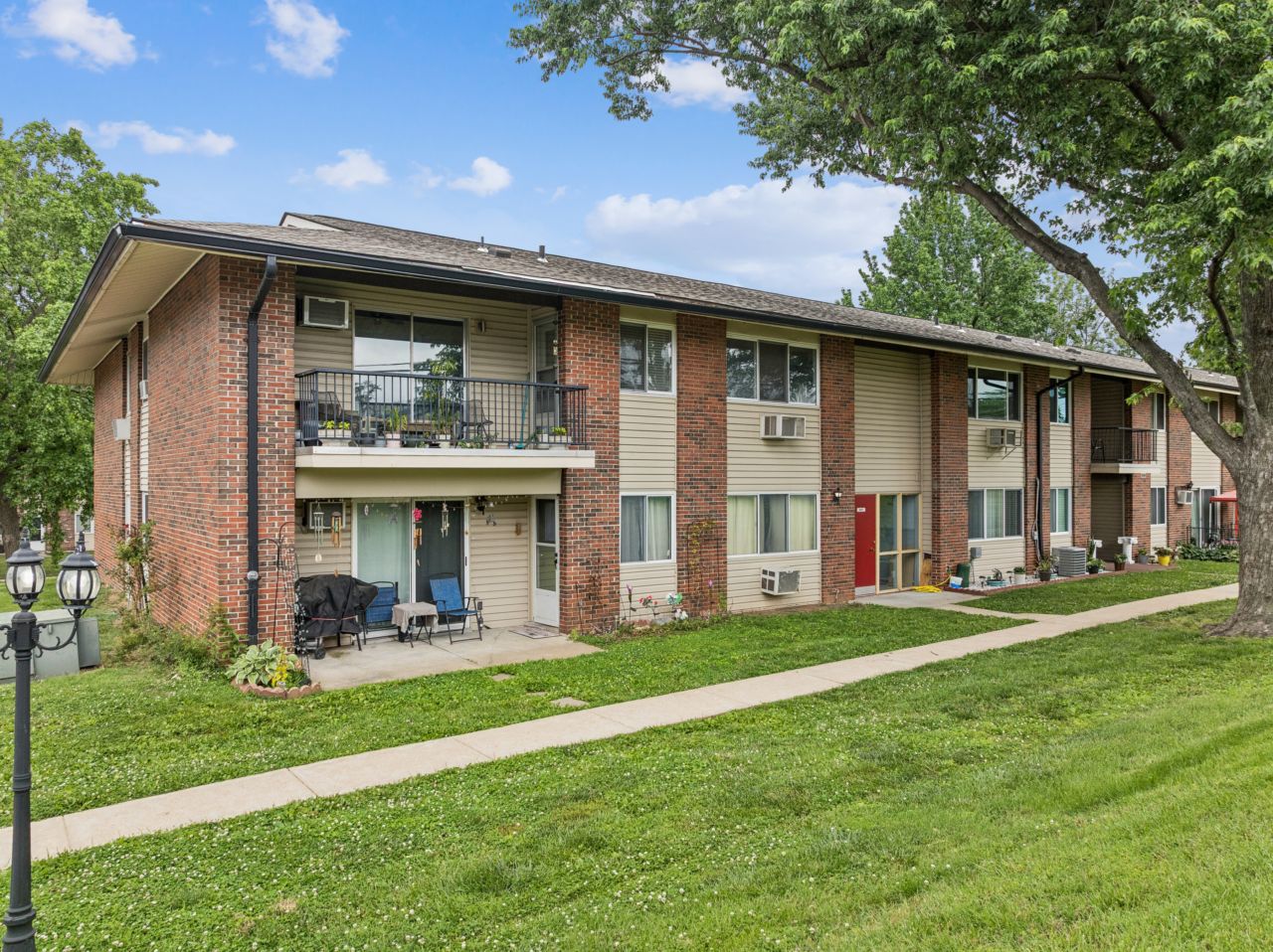 9047 Villaridge Ct St. Louis, Mo, 63123