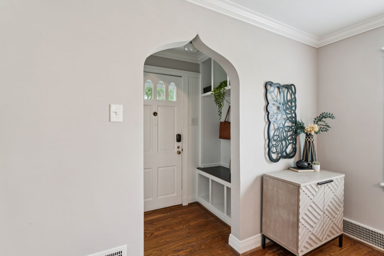 1034 Bernice Kirkwood entry