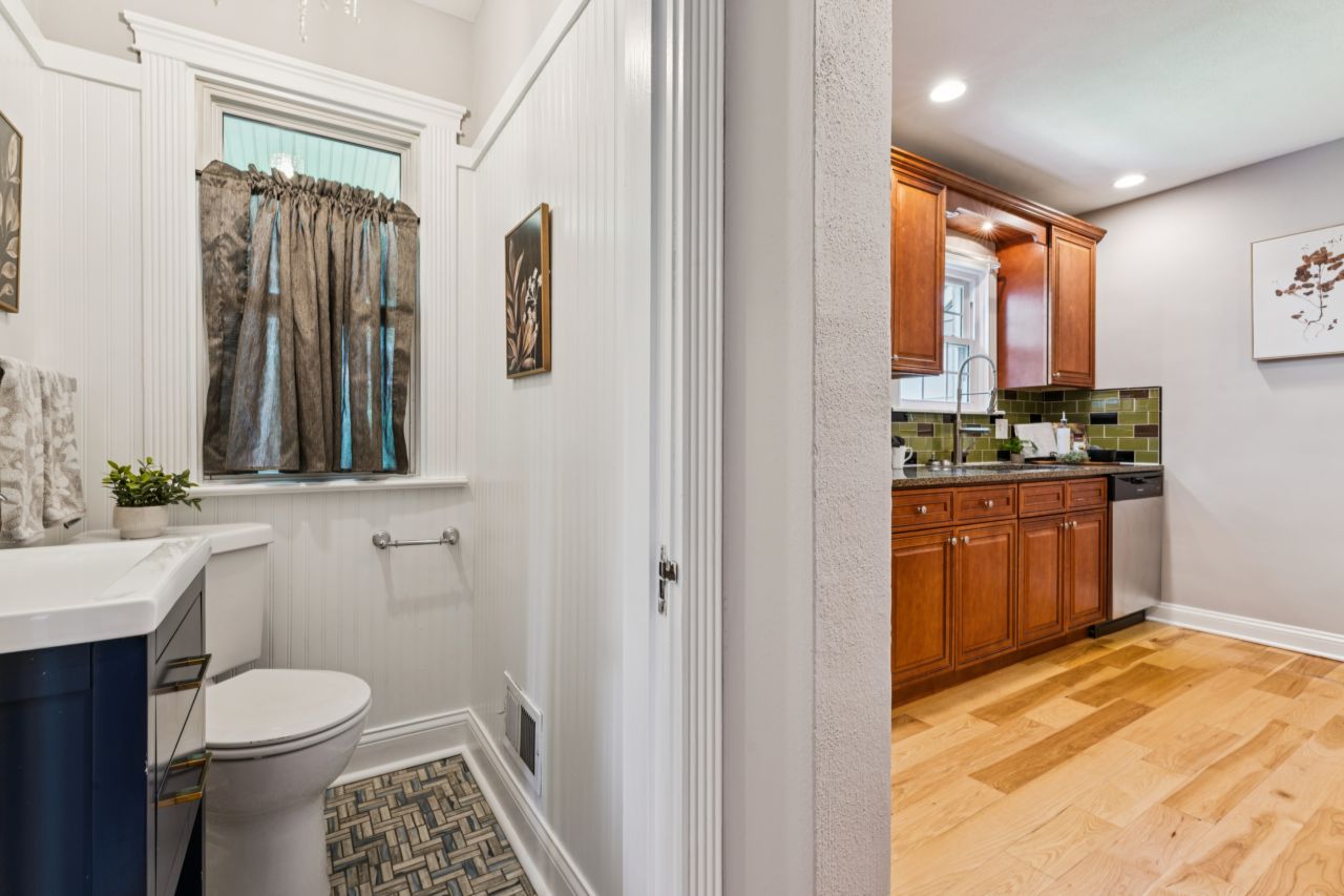 1034 Bernice Kirkwood powder room and kitchen