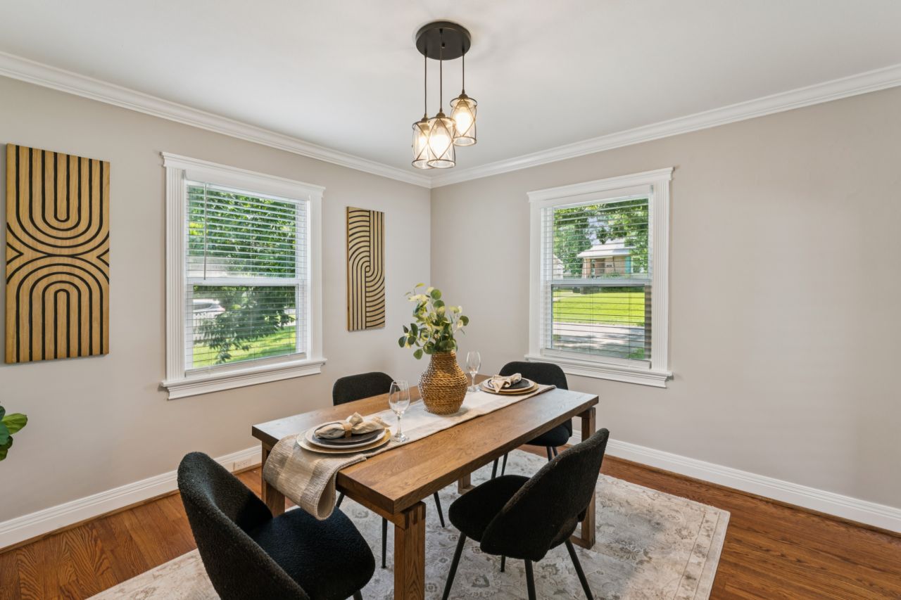 1034 Bernice Kirkwood dining room
