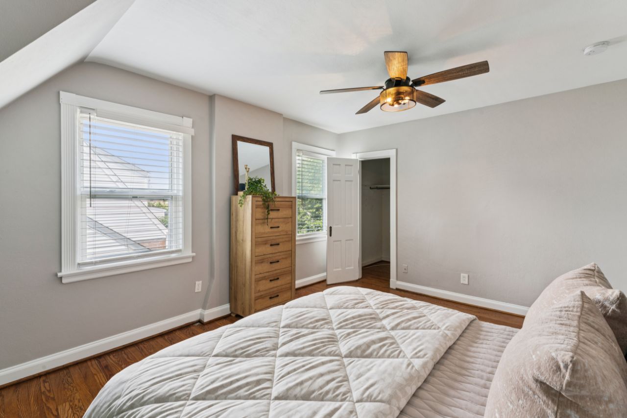 1034 Bernice Kirkwood bedroom