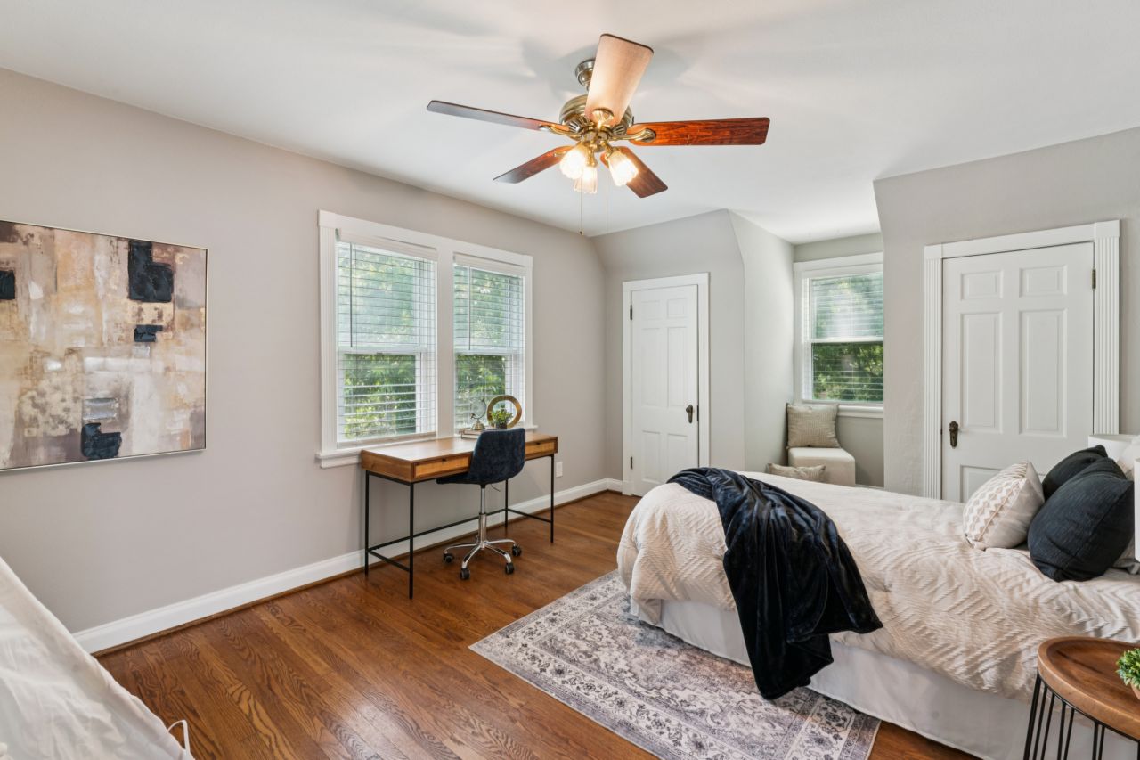 1034 Bernice Kirkwood bedroom