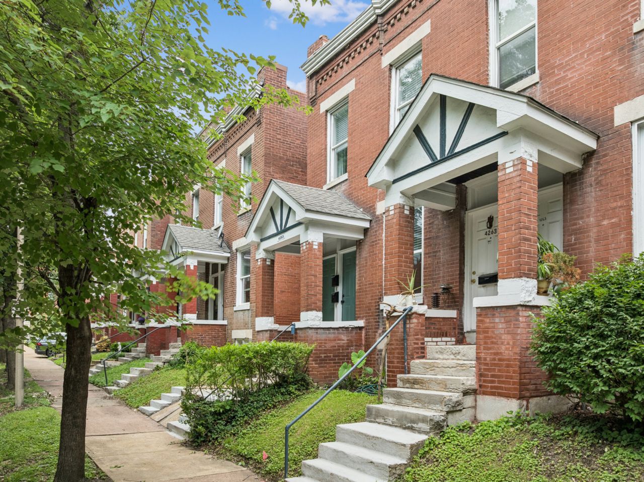 4265 Botanical St. Louis