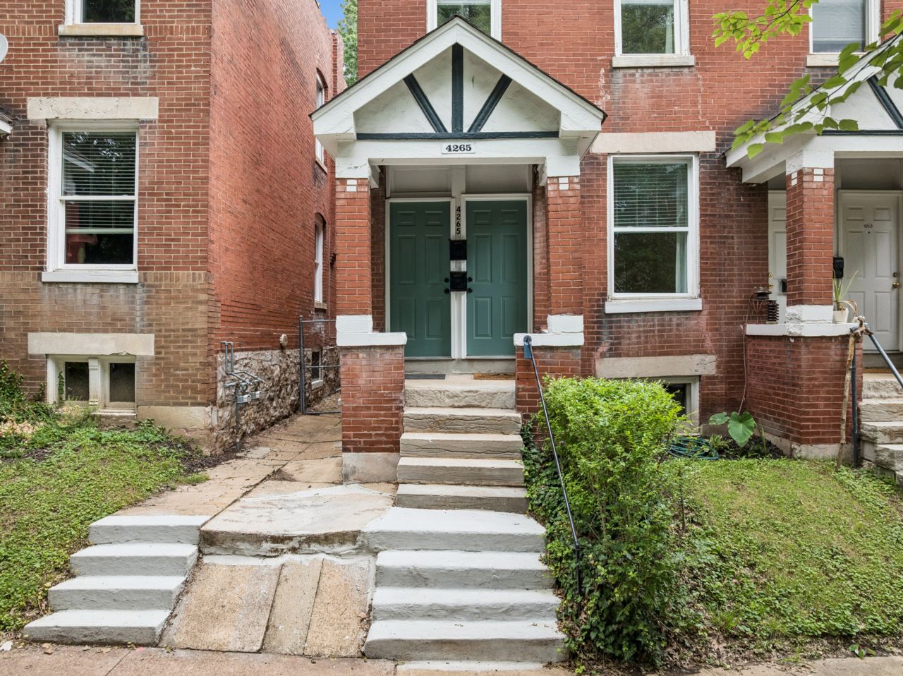 4265 Botanical St. Louis