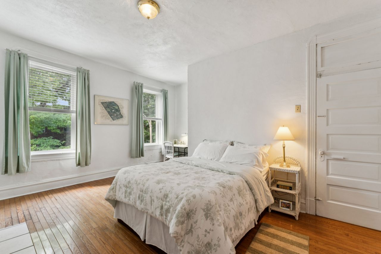 4265 Botanical St. Louis
