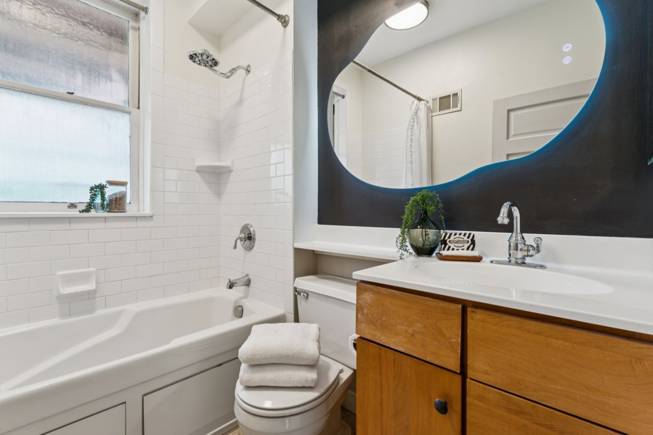 4142 Cleveland, historic home in Shaw St. Louis