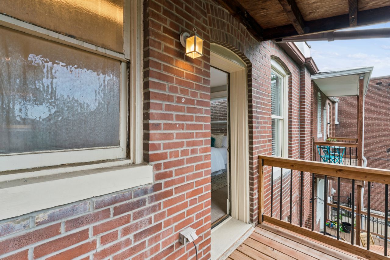 4142 Cleveland, historic home in Shaw St. Louis
