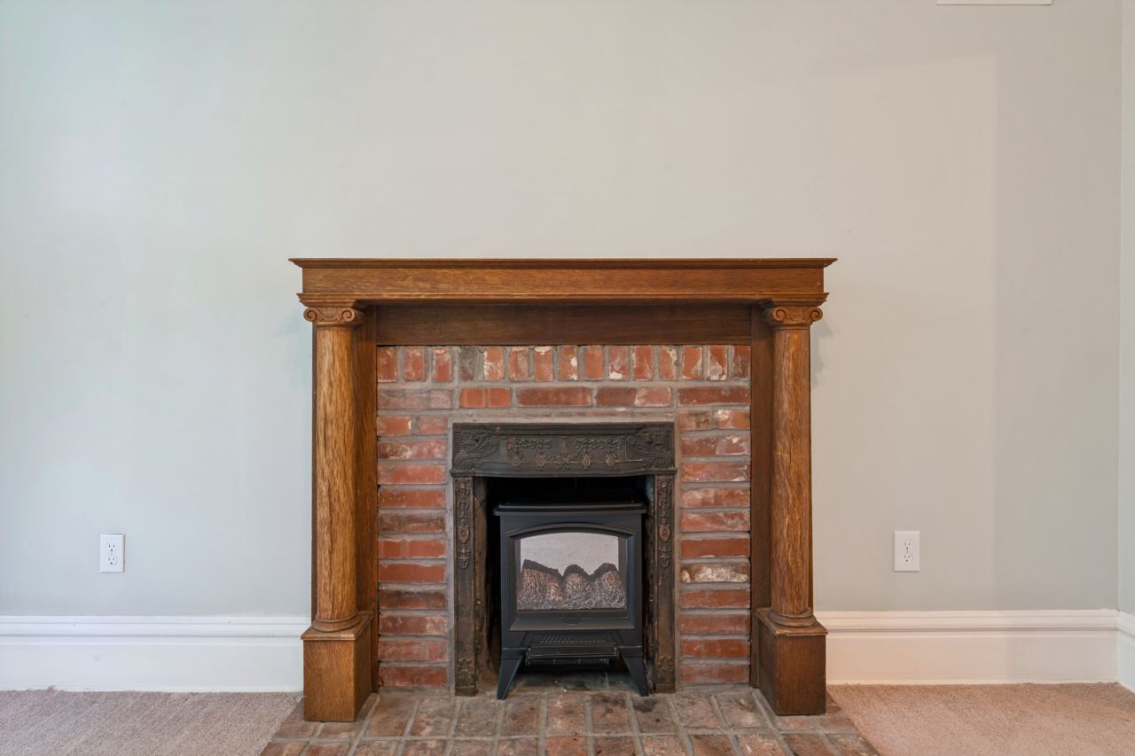 4142 Cleveland, historic home in Shaw St. Louis
