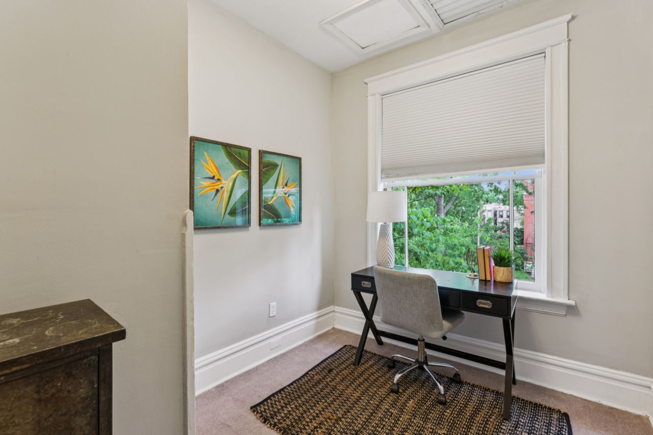 4142 Cleveland, historic home in Shaw St. Louis