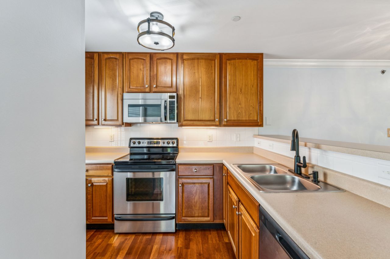 1125 Arbor Creek Dr. 2A
